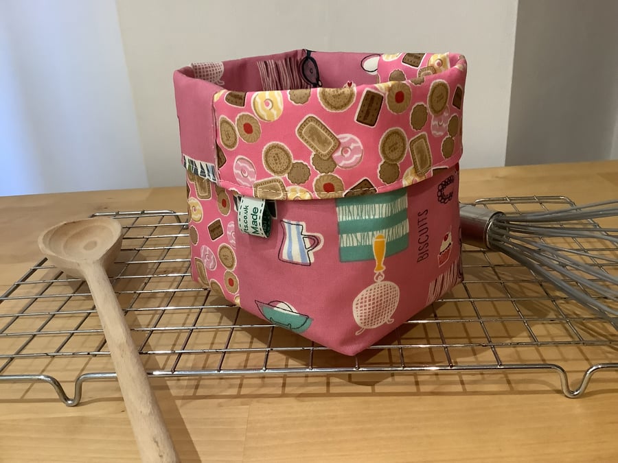Bakers and cooks print fabric storage tub or basket 