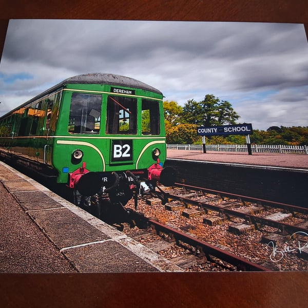 TRAIN PHOTO 10 X 8