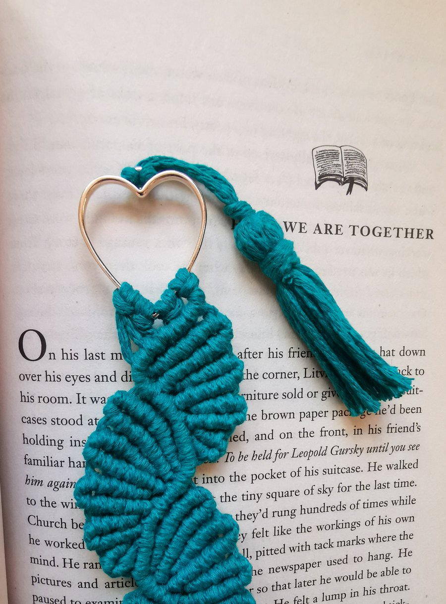 Bookmark - macrame boho inspired bookish gift - emerald green FREE UK P&P