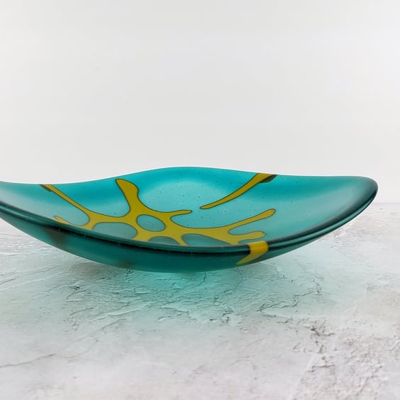 Large Glass Dish in Teal Green with Seaweed Motif