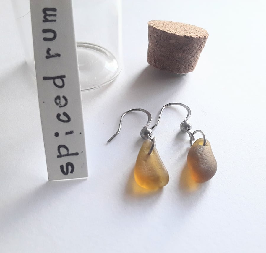 Seaglass Earrings: Spiced Rum