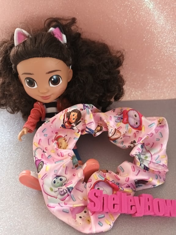 Gabbys dollhouse scrunchie 