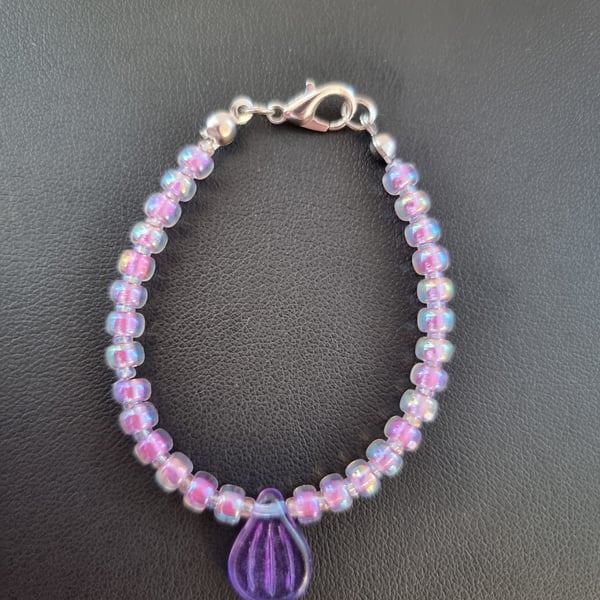 Kids Purple-blue engraved pip bead bracelet 