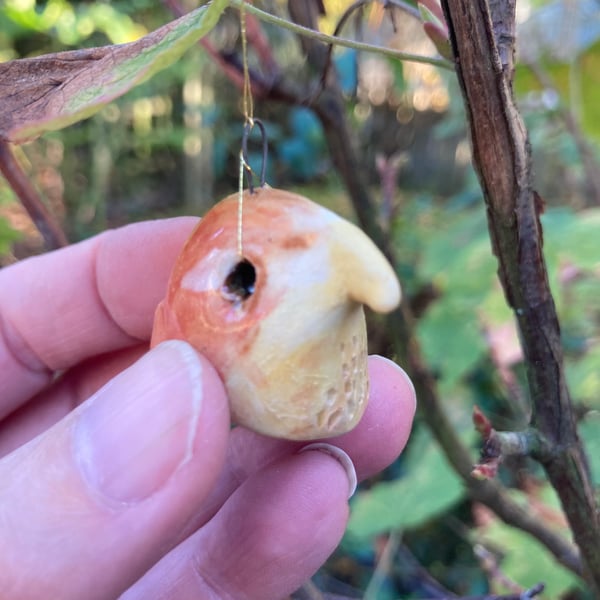 Hanging bird decoration