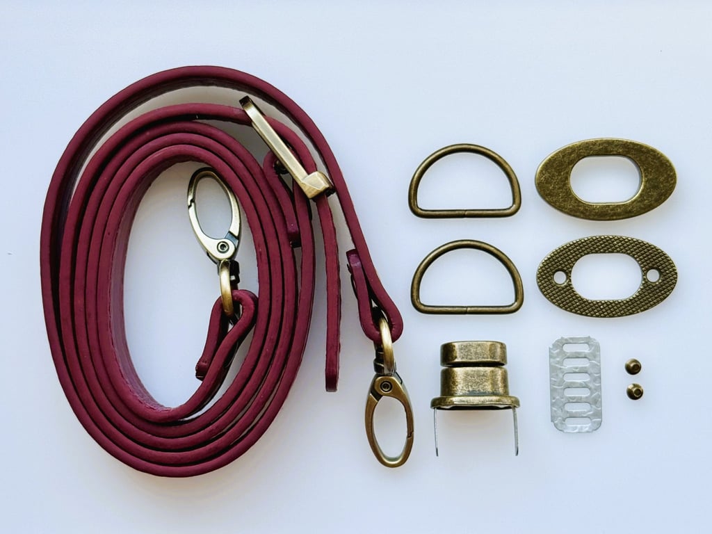 Dark Red Turn-Lock Clasp & Strap Hardware Kit for Making a Felt Bag on a Ball