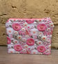 Daisy Print Quilted Fabric Midi Purse - Image 1