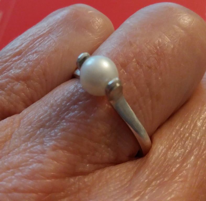 Sterling silver and pearl riveted ring