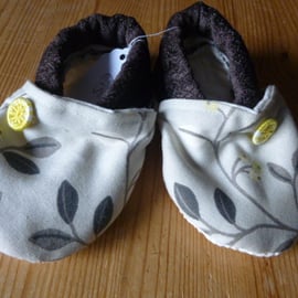 Dorset Button Trimmed Toddler Slippers, age 12 - 18 m, Brown Floral S12
