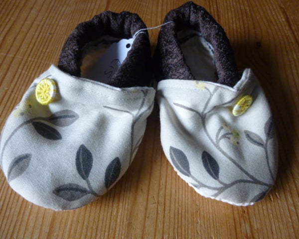 Dorset Button Trimmed Toddler Slippers, age 12 - 18 m, Brown Floral S12