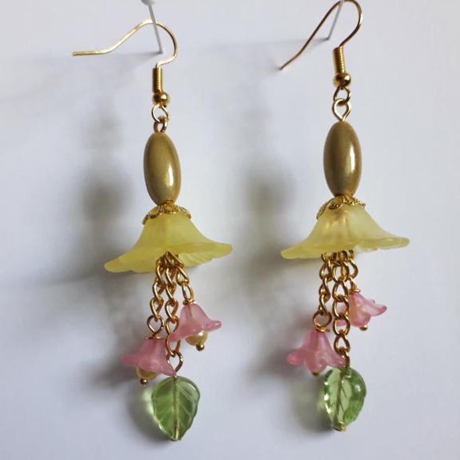 Dangly Lemon & Pink Lucite Flower Earrings