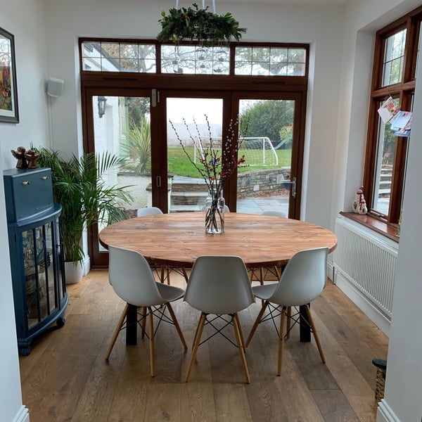 Circular Round Table, Custom Made Reclaimed Scaffold Boards - Industrial Frame L
