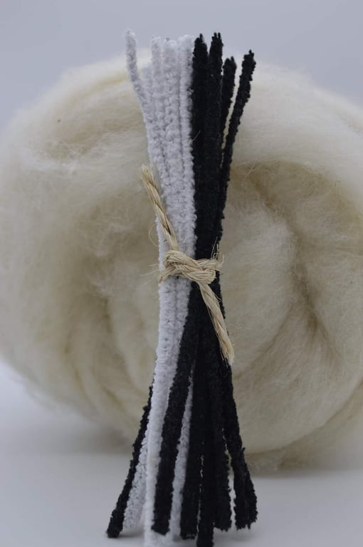 20 mixed Chenille pipe cleaners