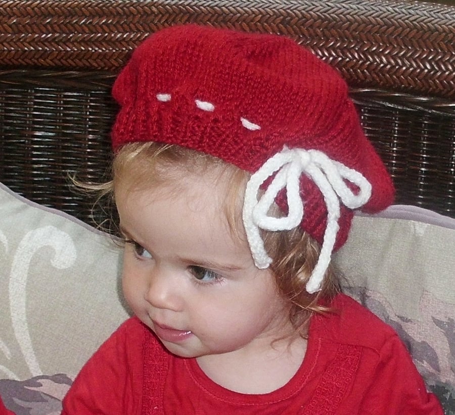 toddlers knitted beret hat