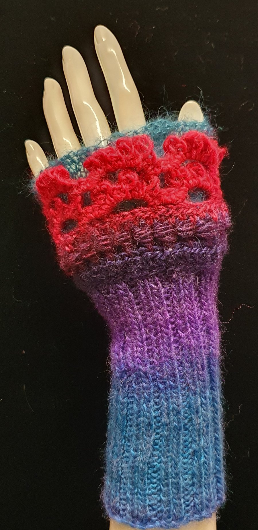 Red wrist warmer gloves