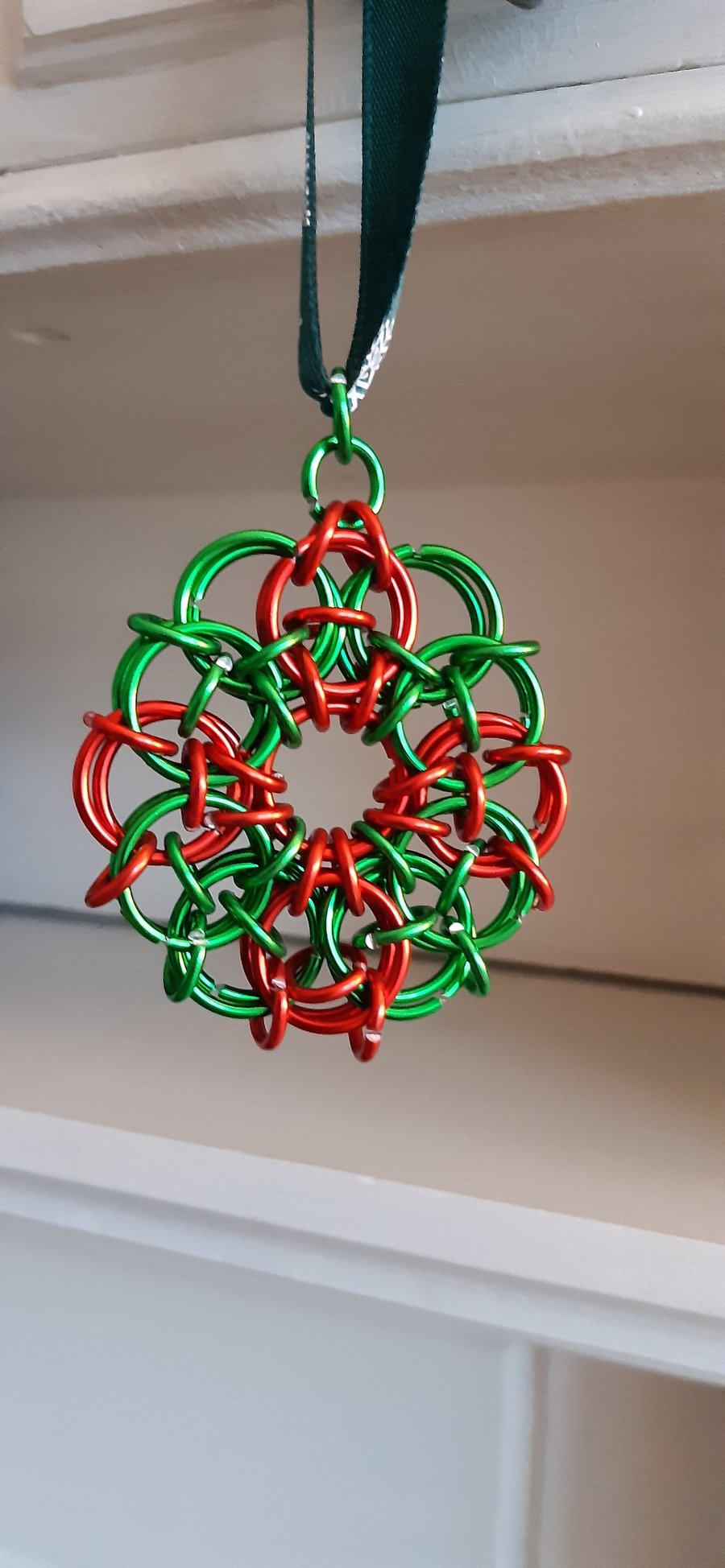 Chainmail Christmas decoration bauble wreath