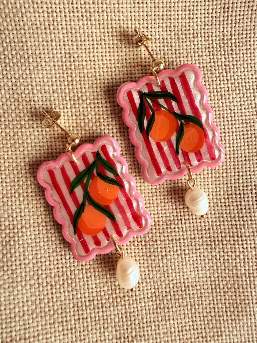 Orange Grove Pearl Scallop Tile Earrings