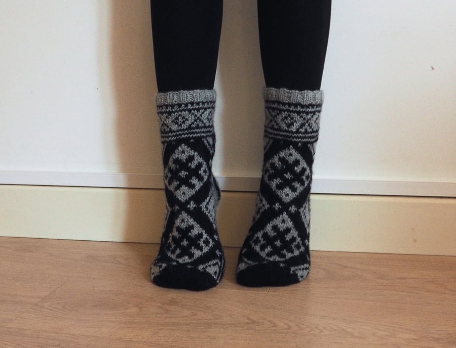 Hand Knit Wool Grey Black Socks Scandinavian Baltic Fair Isle Patterned Winter 