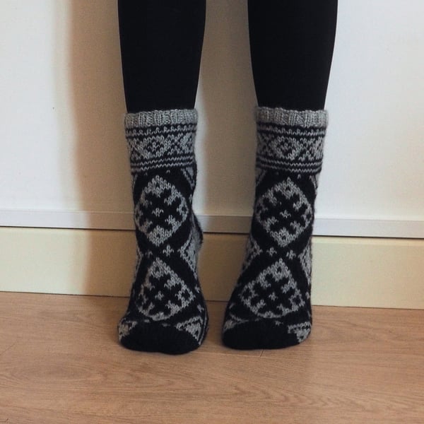 Hand Knit Wool Grey Black Socks Scandinavian Baltic Fair Isle Patterned Winter 