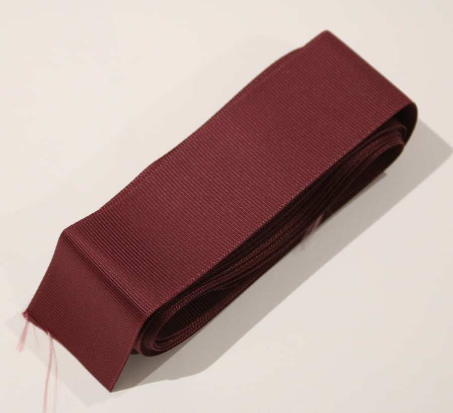 Maroon Grosgrain ribbon, 4cm wide x 3m