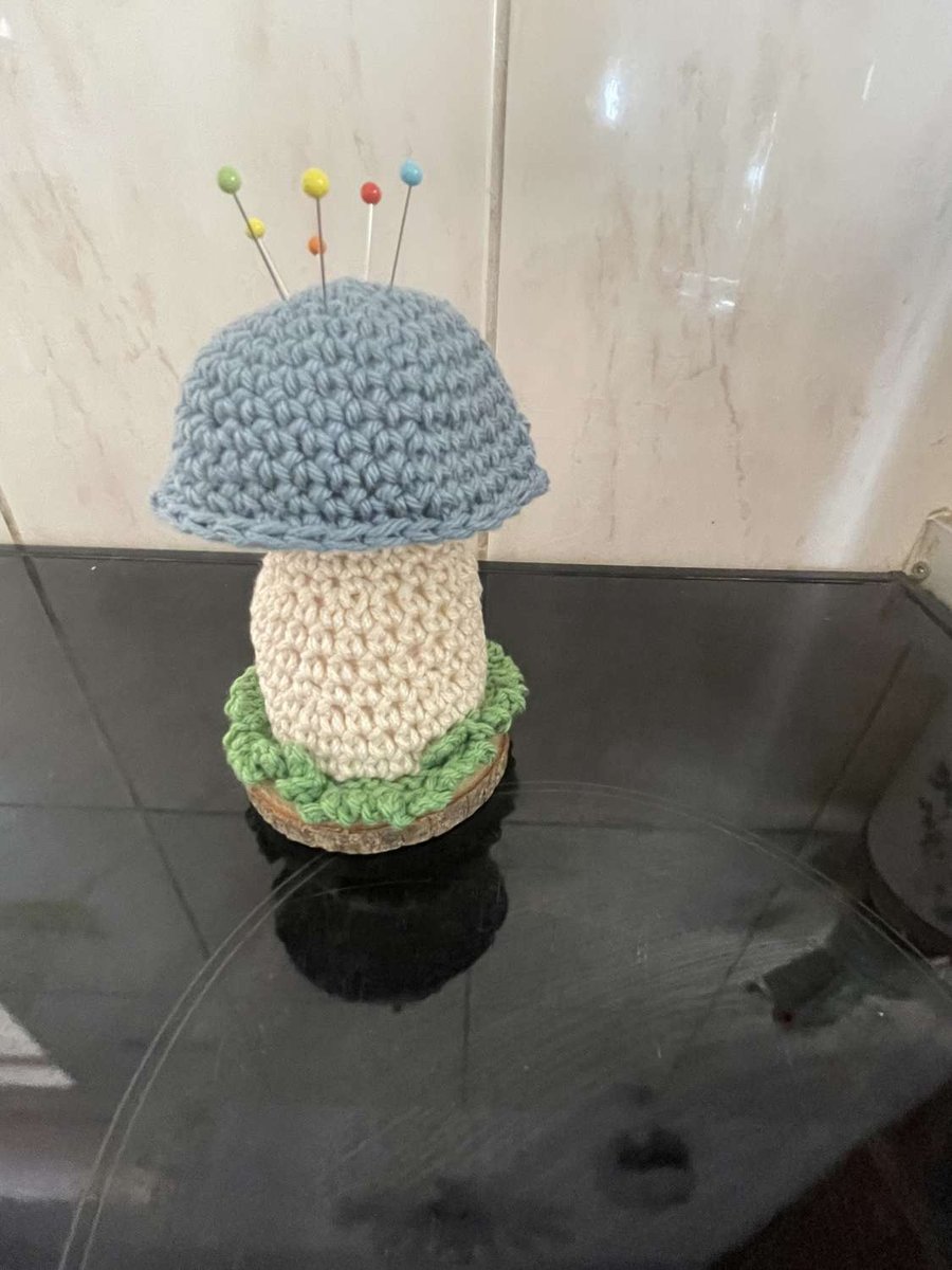 Mushroom Pin Cushion with Pins