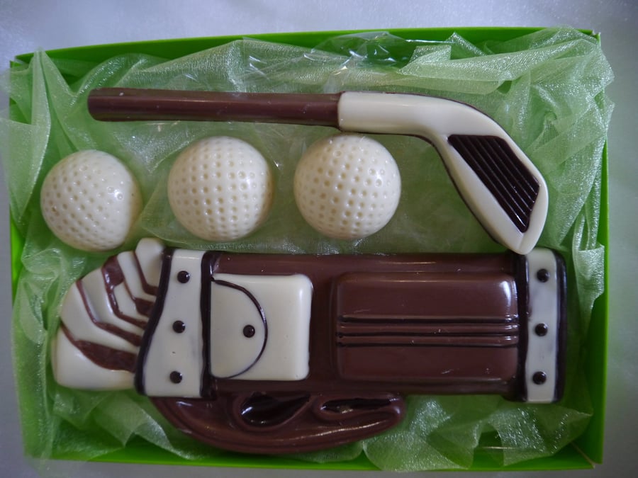 Handmade chocolate golf set, comprising golf bag with clubs, golf club & balls