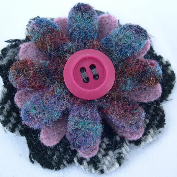 Knitted Felted Upcycled Flower Patterned Woollen wool Corsage Brooch Pin Badge