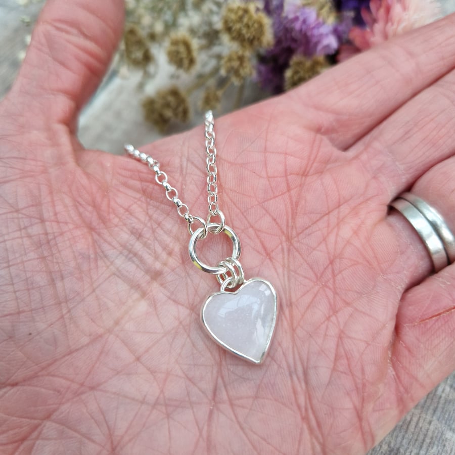 Sterling Silver White Surfite Heart Necklace.