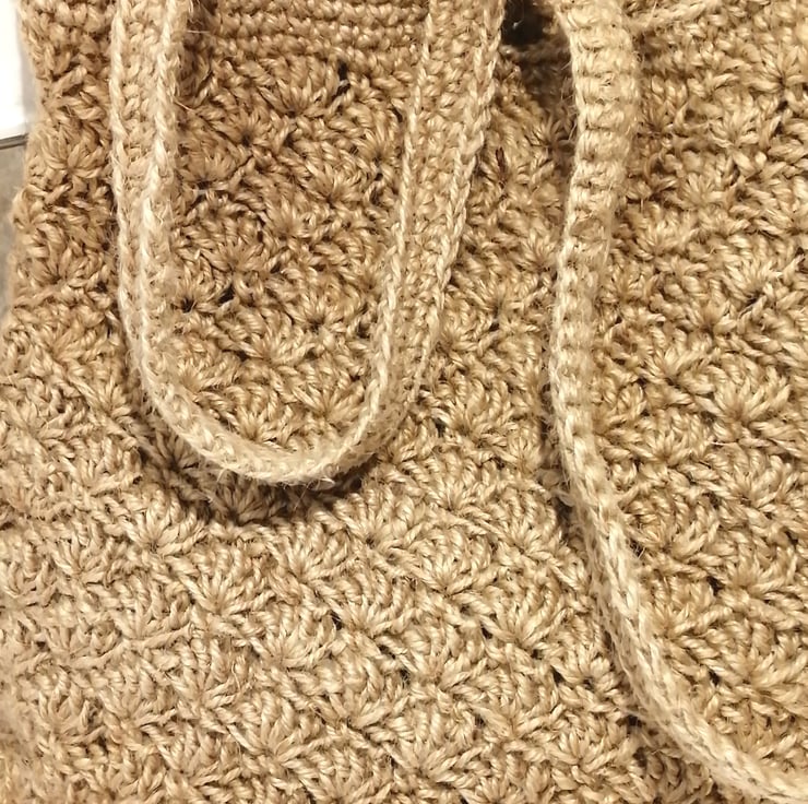 Jute crochet bag sales online shopping