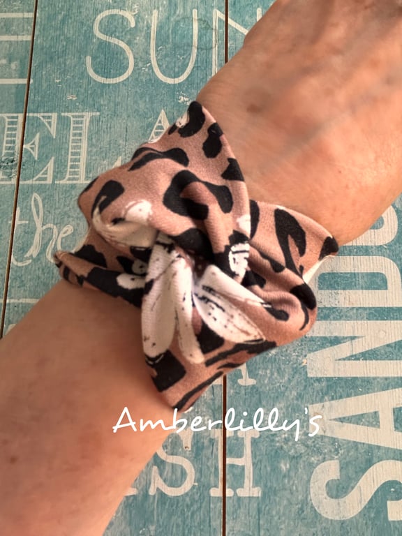 Wide fabric bracelet eco friendly daisy design and leopard print