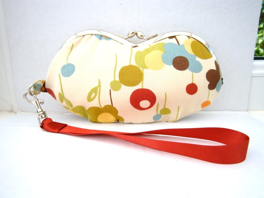 Glasses case
