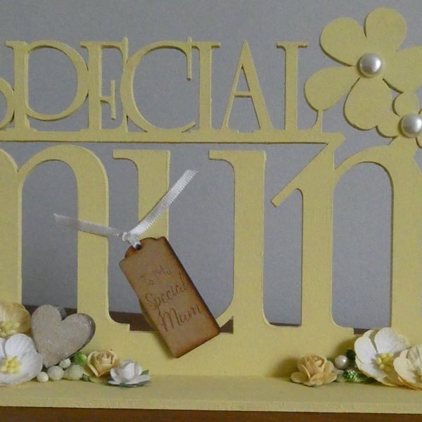 Seconds Sunday - Special Mum Decoration - Yellow & Cream