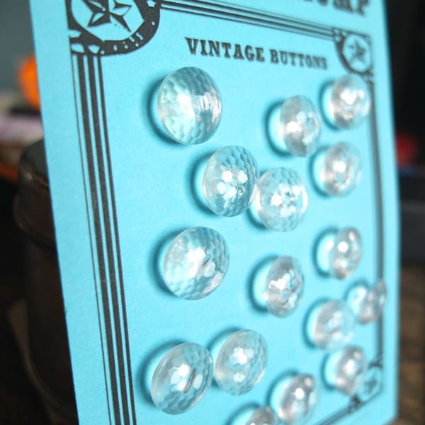 16 Vintage Clear Plastic 'Honeycomb' Facet Buttons 