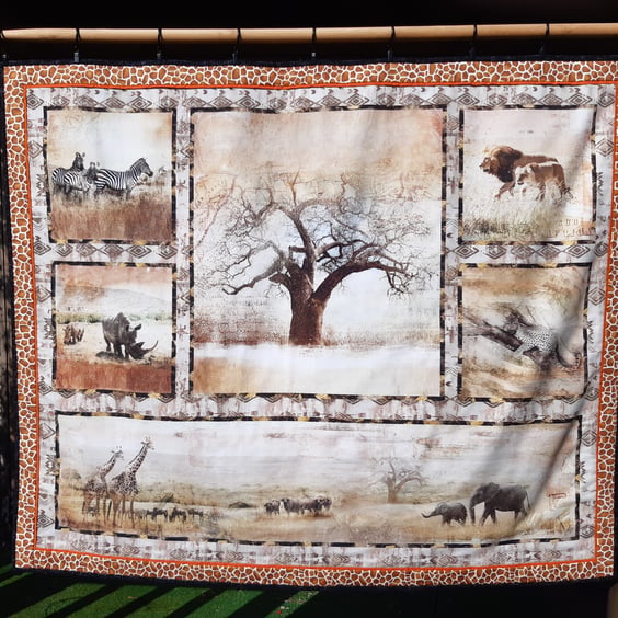AFRICAN ANIMAL QUILTED WALL HANGING THROW