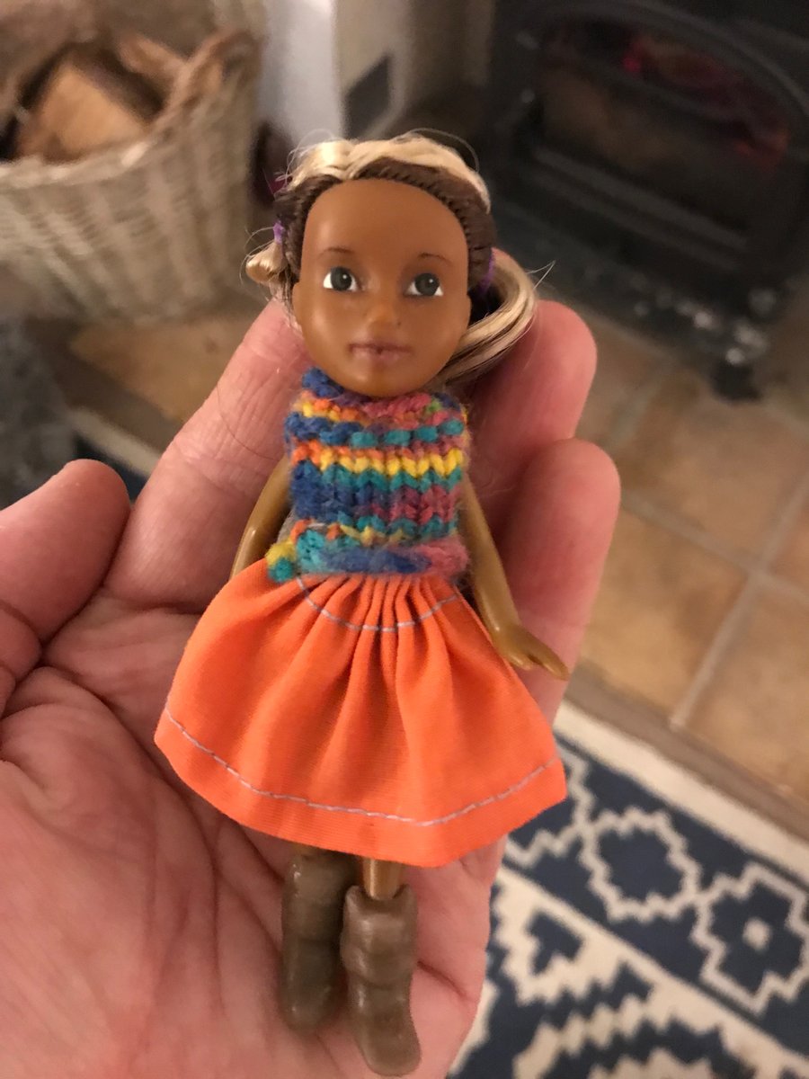 Mini festival folk dolls