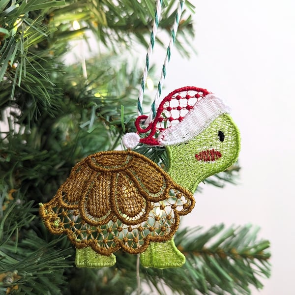 Embroidered Turtle Christmas Ornament: Hanging Pet Decoration