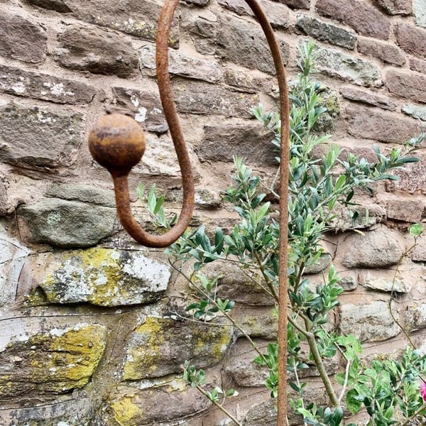 Rustic Metal Shepherds Crook, Lantern Holder Bird Feeder Rusty Garden Hook