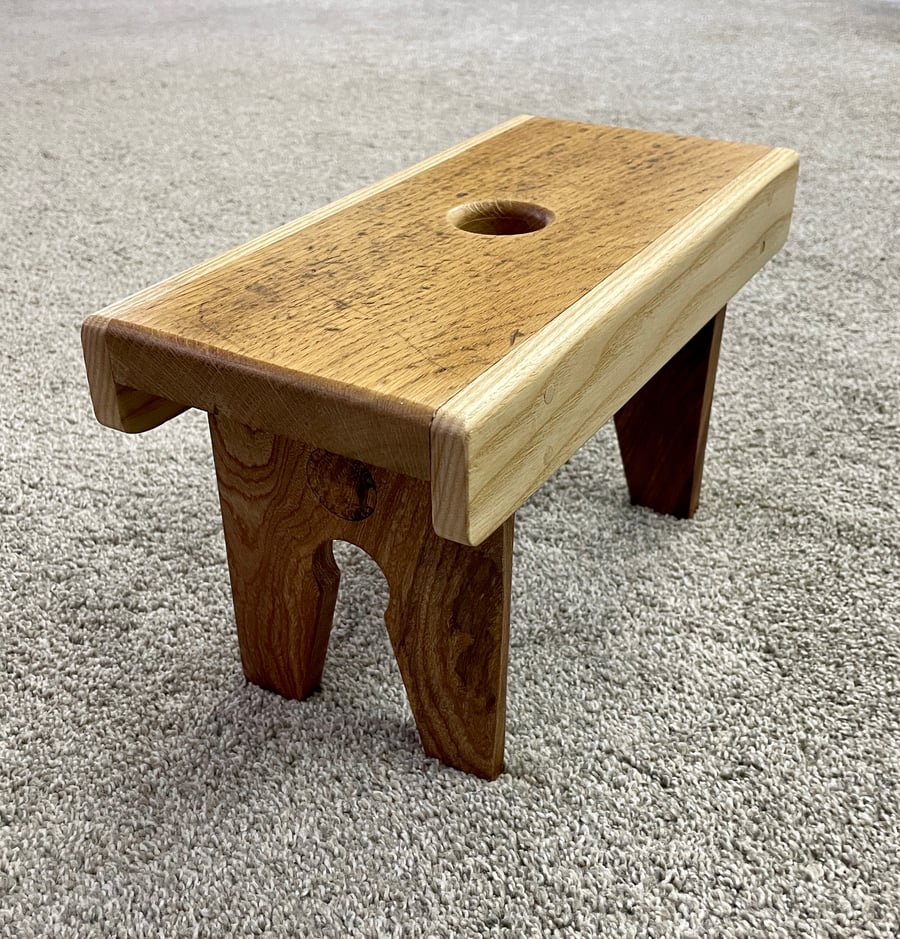 Reclaimed wood cracket - stool - seat CR3
