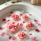 Floating Soy Wax Bath Candles- Romantic Bath Decor& Skin Loving Relaxation Gift