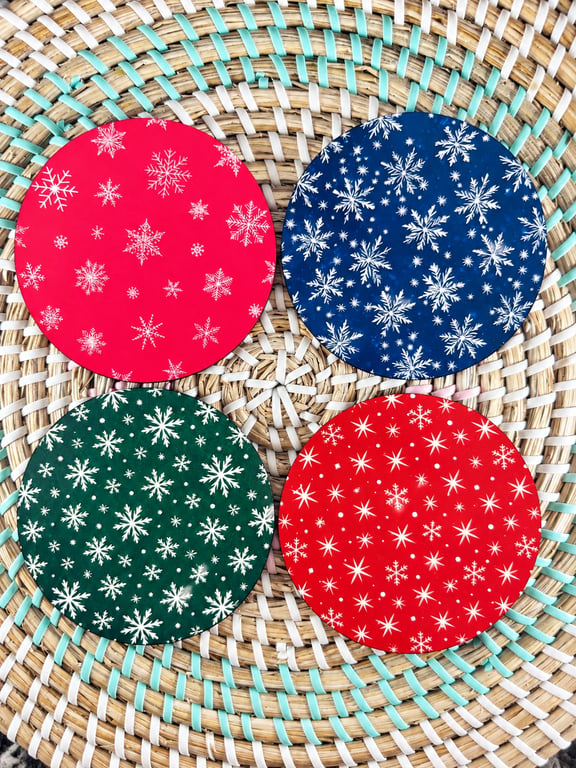 Christmas Snowflake Coasters Set of 4 – Festive Wooden Drinks Coasters 