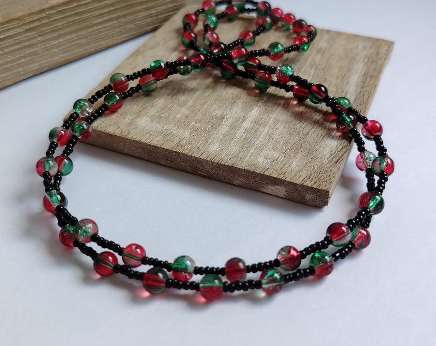 Fuchsia Pink and Green Two-Tone Crackle Bead Single Strand Necklace