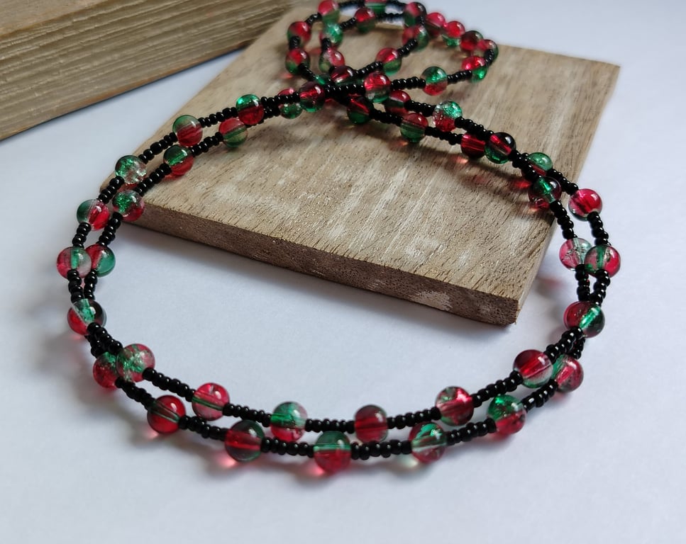 Fuchsia Pink and Green Two-Tone Crackle Bead Single Strand Necklace