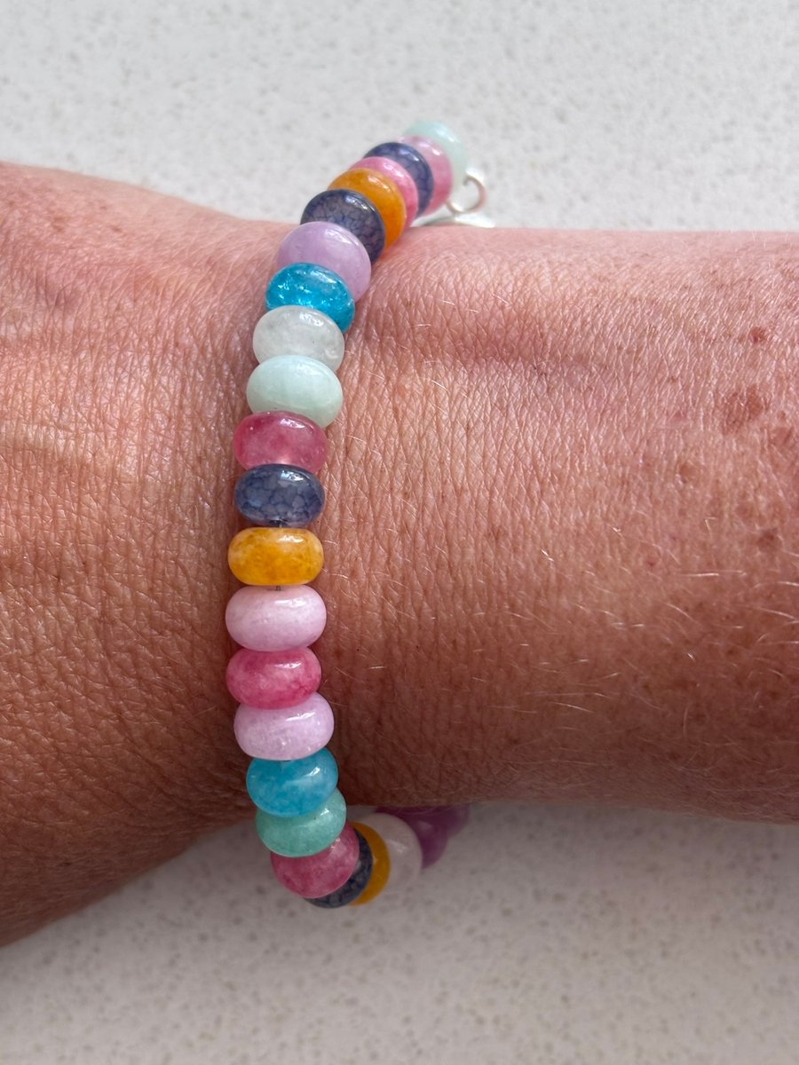 Natural beaded bracelet