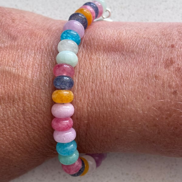Natural beaded bracelet