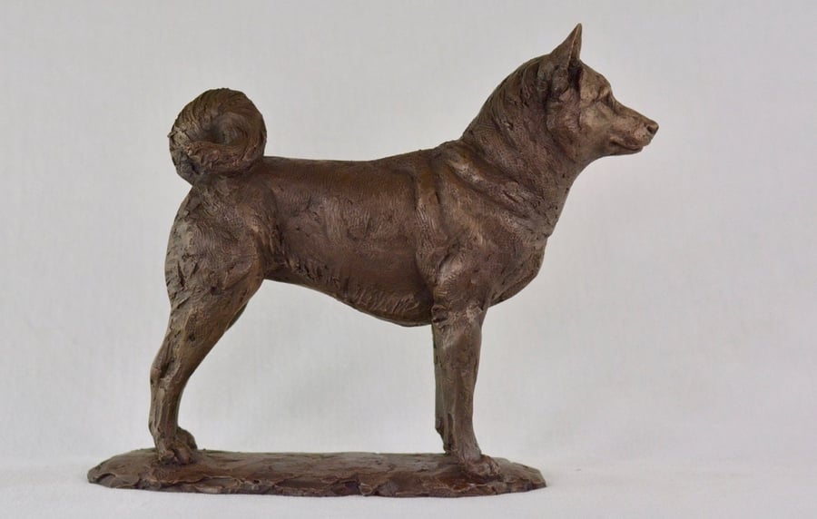 Standing Shiba Inu Animal Statue Small Bronze Resin Sculpture