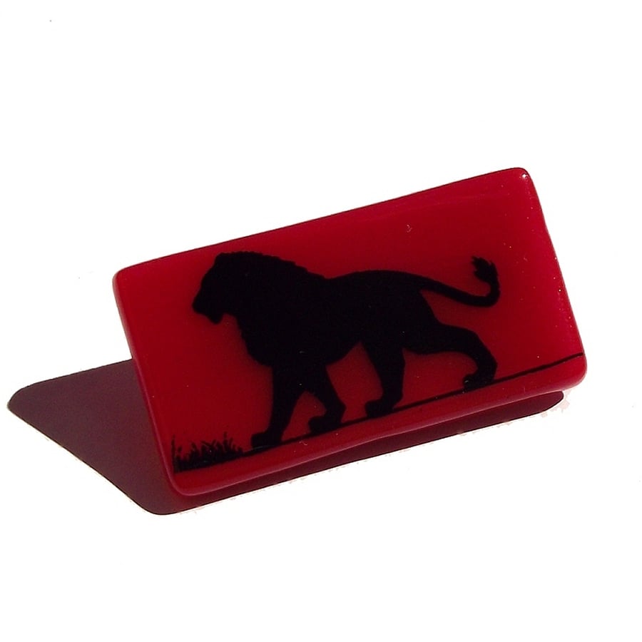 Lion Brooch in Fused Glass with Screen Printed Kiln Fired Enamel