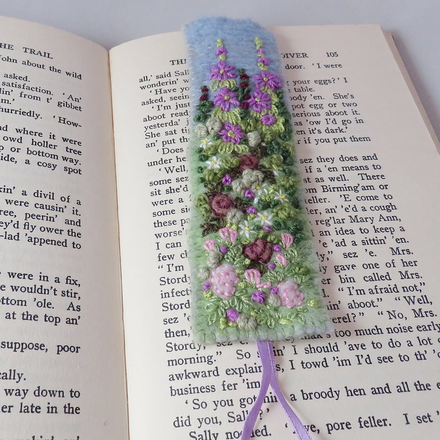 Embroidered Bookmark - Lilac Rose Garden