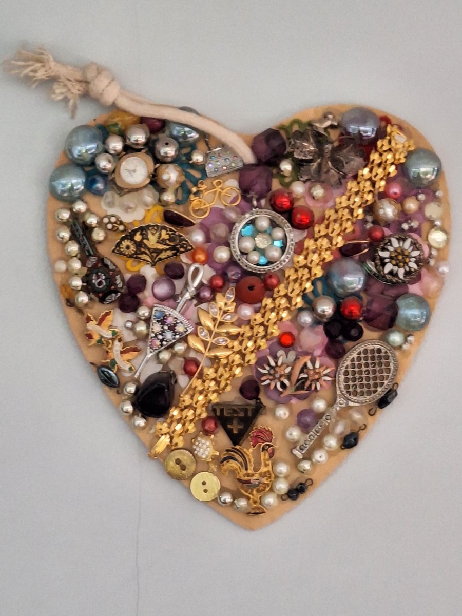 Jewelled heart