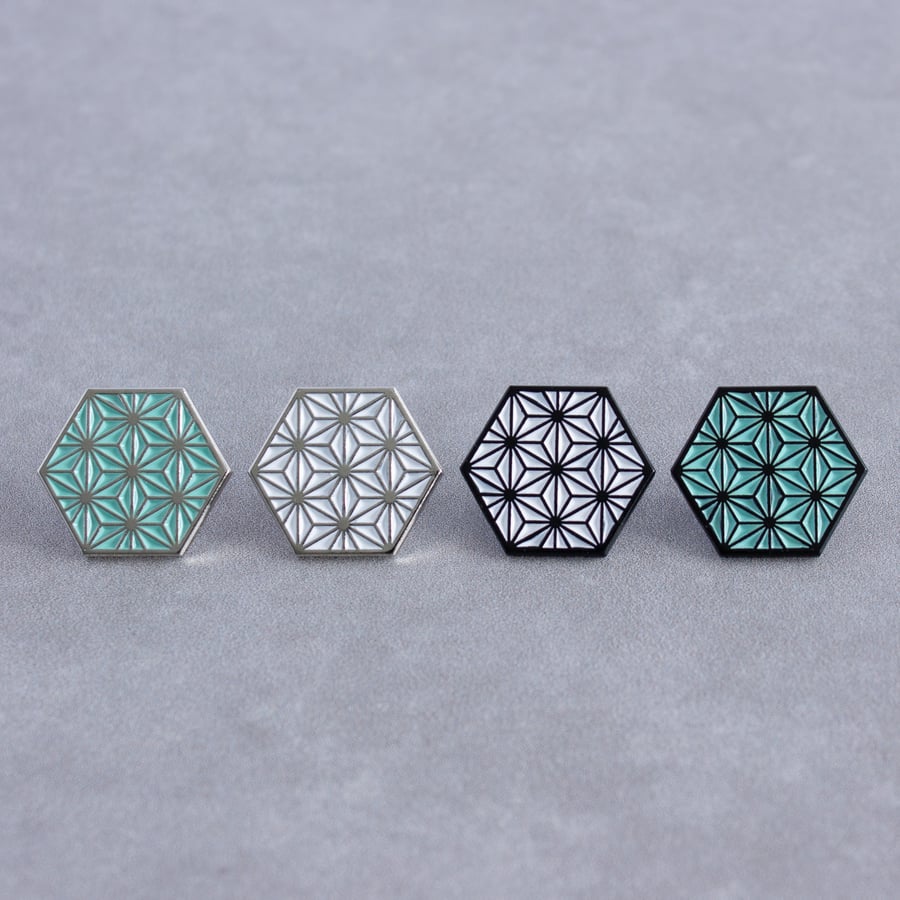 Asanoha pattern hexagonal soft enamel pin