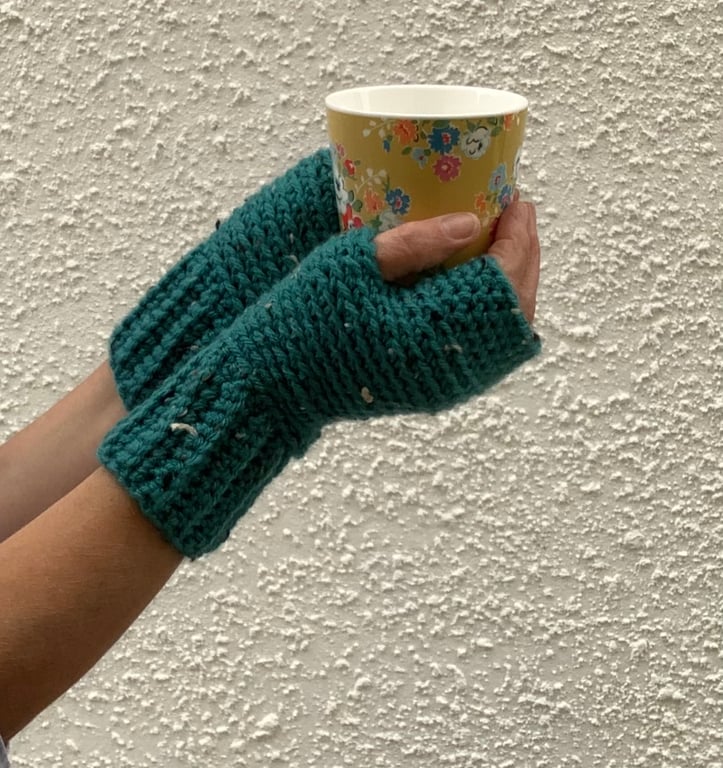 FINGERLESS MITTS , gloves .' Valley Tweed '. Merino Wool blend. Sea green.