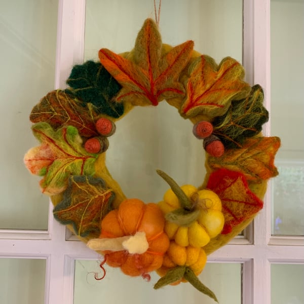 Needlefelted autumn wreath